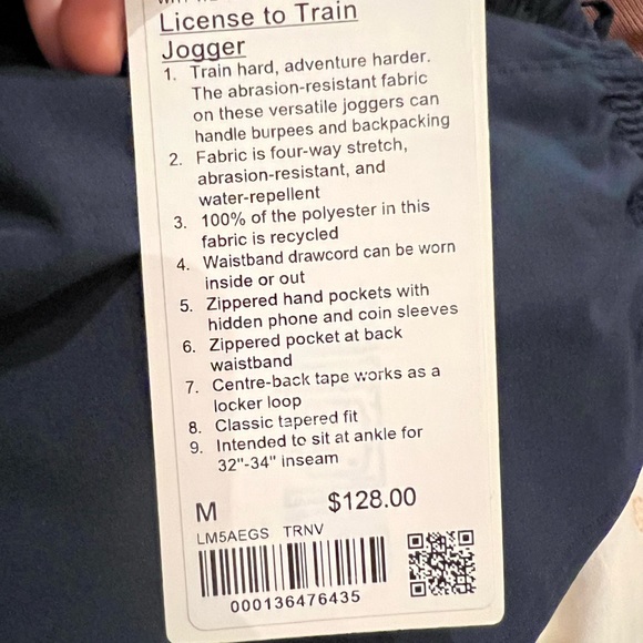 NWT Lululemon License to Train Jogger in Navy Size Medium - Picture 9 of 10
